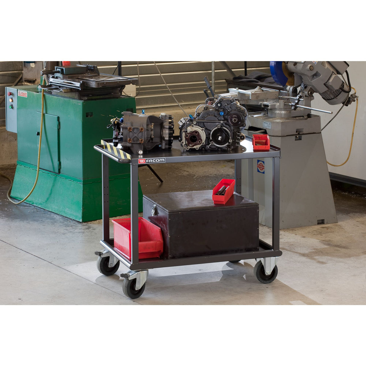 Table mobile charges lourdes