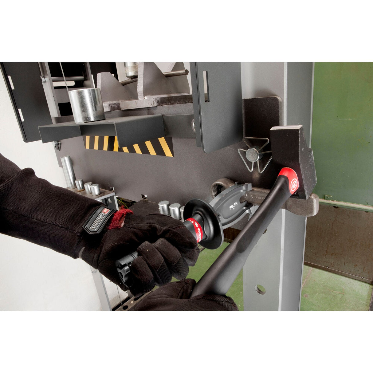 Poignée de sécurité pour clé à frapper