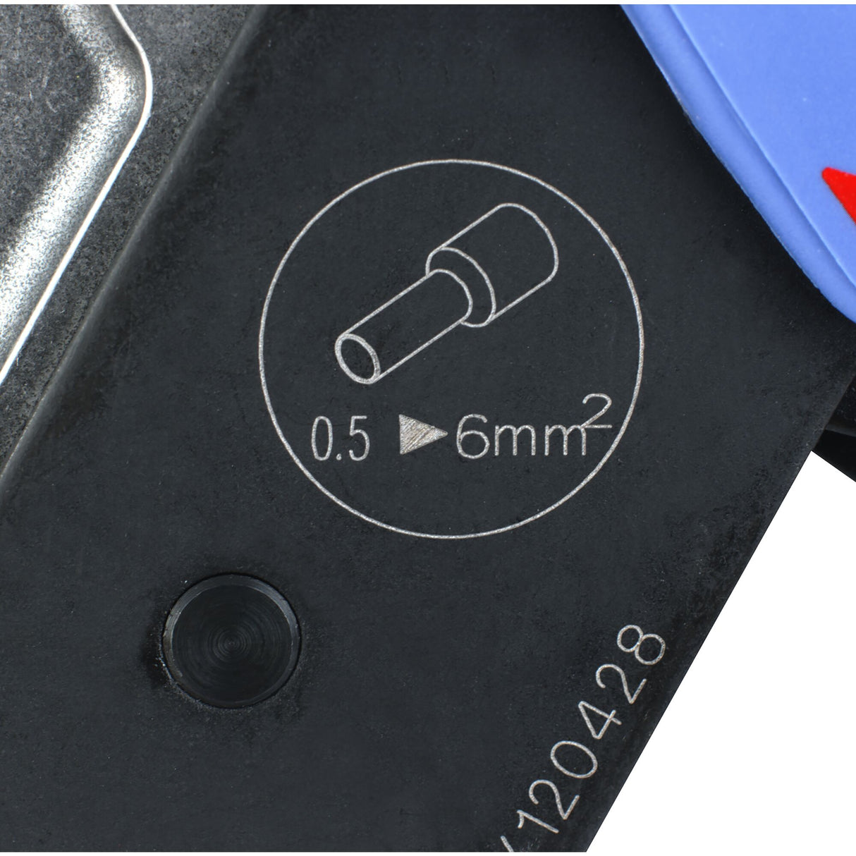Pince à sertir pour extrémités de câbles, capacité 0,5 à 6 mm²