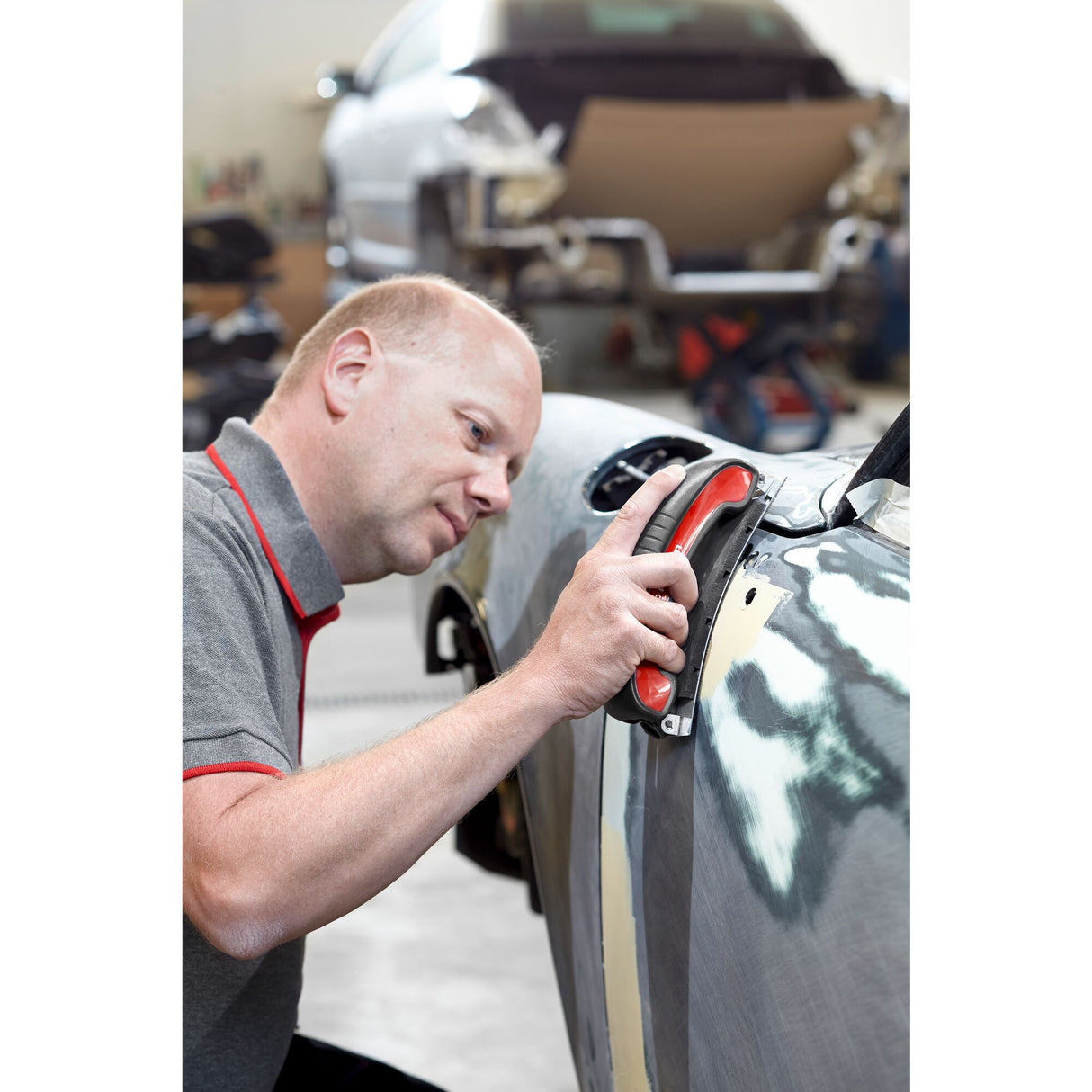 Cale à dresser auto-ajustable courte