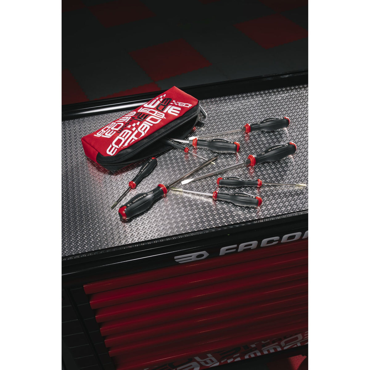 8 Tournevis PROTWIST® plats + Trousse textile Édition limitée Esteban Ocon